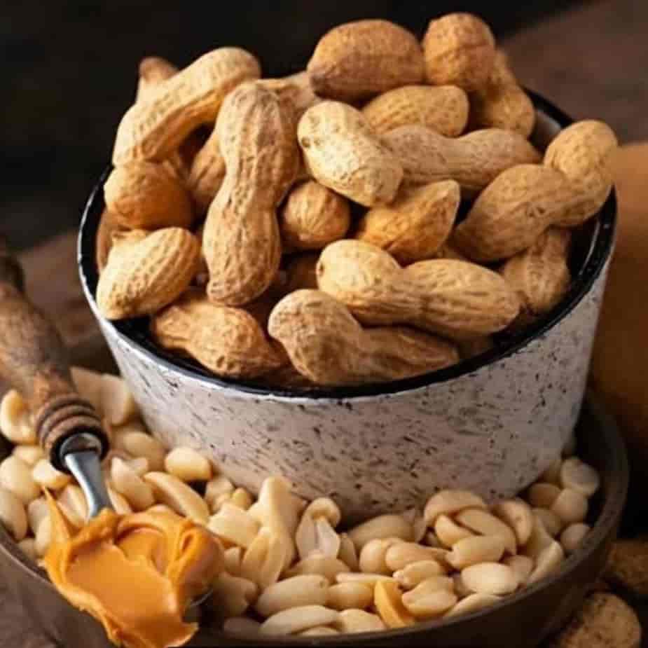 بادام زمینی مرغوب